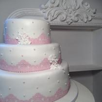 Motivtorte Hochzeit Spitzenbordüre
